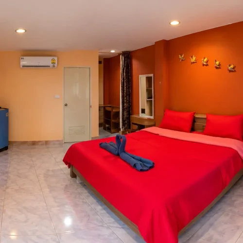 Cheunjai Resort Bungalow Red Room